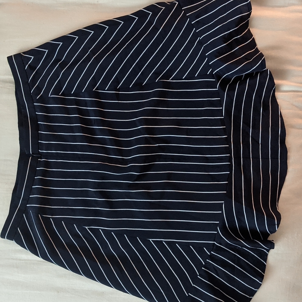 J. Crew pinstripe blue flowy skirt - Picture 4 of 6